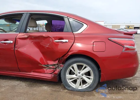 2014 Nissan Altima 2.5 Sv из США, поврежденный, VIN 1N4AL3AP3EN210021